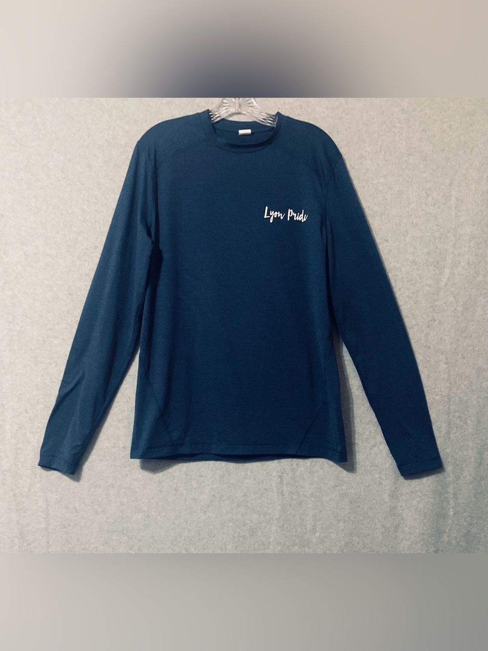 Sport-Tek Mens Size M Teal Blue Performance Long Sleeve Shirt Athletic Sz M